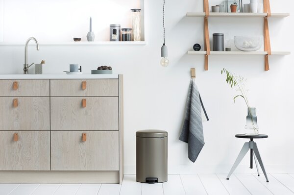 Brabantia NewIcon cos de gunoi 20 l gri 114045