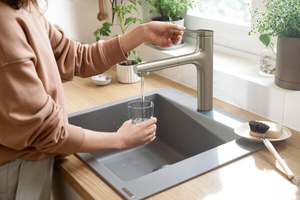 Hansgrohe Zesis M33 baterie bucătărie pe picior oţel inoxidabil 74801800