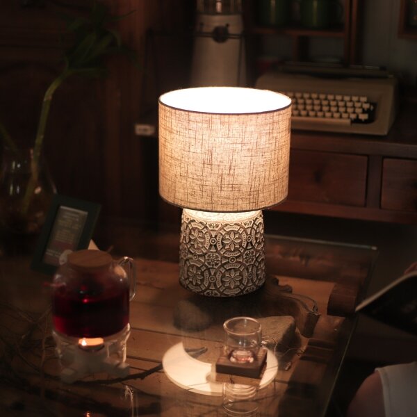 Lampă de masă Aigostar 1xE14/40W/230V