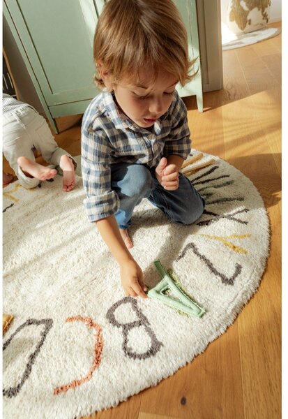 Covor de joacă pentru copii crem din bumbac ø120 cm ABC Color and Letters – Lorena Canals