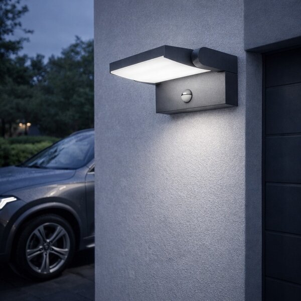 Aplică LED solară cu senzor Brilagi ANKLE LED/10W/3,7V 4000K IP65