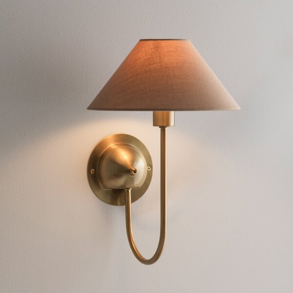 Globen Lighting Aplică de perete IRIS la Lighting, maro mocha, înălțime 32 cm, Maro / Rugină, Camera de zi / sufragerie, Țesătură / Textil, Scandinavă