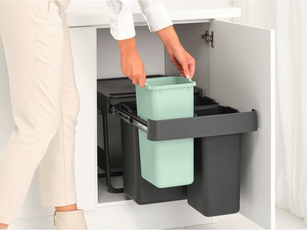 Coș de gunoi verde mentă/gri închis de reciclat/ încorporat din plastic 40 l Sort&Go – Brabantia
