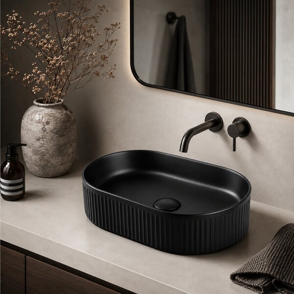 Lavoar pe blat negru mat riflat, ceramica sanitara, oval, fara orificiu pentru baterie