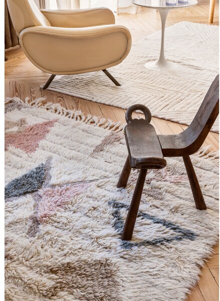 Covor crem lavabil/țesut manual din lână 170x240 cm Almond Valley – Lorena Canals