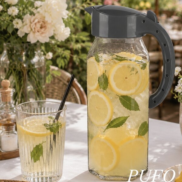 Carafa Pufo Summery din sticla cu capac, pentru apa, limonada sau suc, 1.5 L, transparent