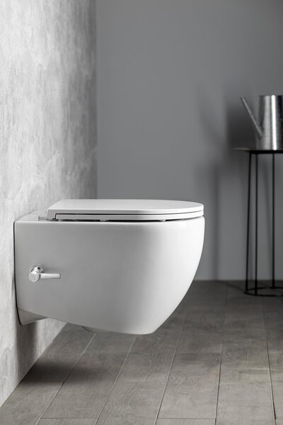 Isvea Isvea, vas WC suspendat INFINITY Rimless, robinet integrat si spray bideu 36,5x53 cm, alb, 10NFS1001I