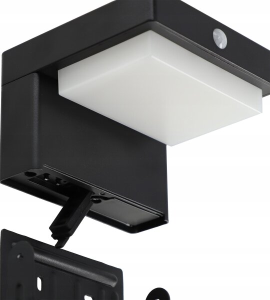 Aplica solară de perete LED cu senzor, 5W, 3,7V, 2000 mAh, IP44, neagră