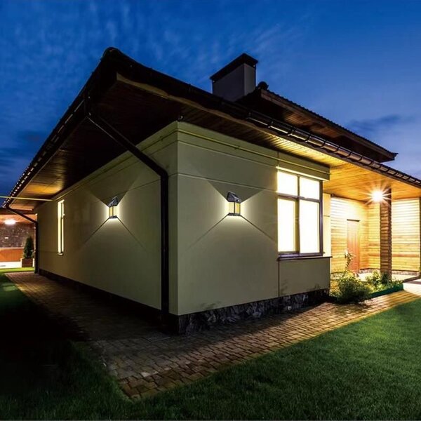 Lampa LED solara, senzor miscare, autonomie 8 ore, 3000K, 12 x 5.8 x 17 cm, IP44