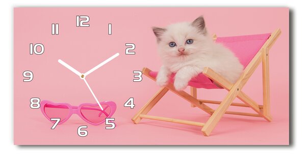 Ceas de perete orizontal din sticlă Cat pe un șezlong