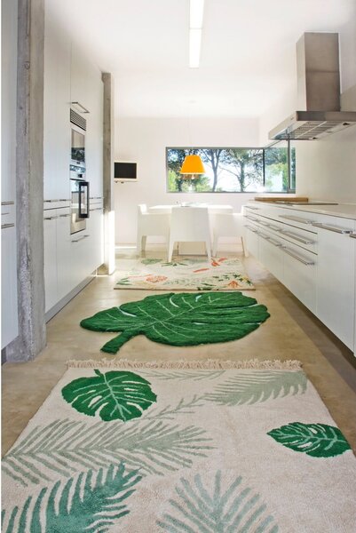 Covor pentru copii verde închis lavabil/țesut manual din bumbac 120x180 cm Monstera Leaf – Lorena Canals
