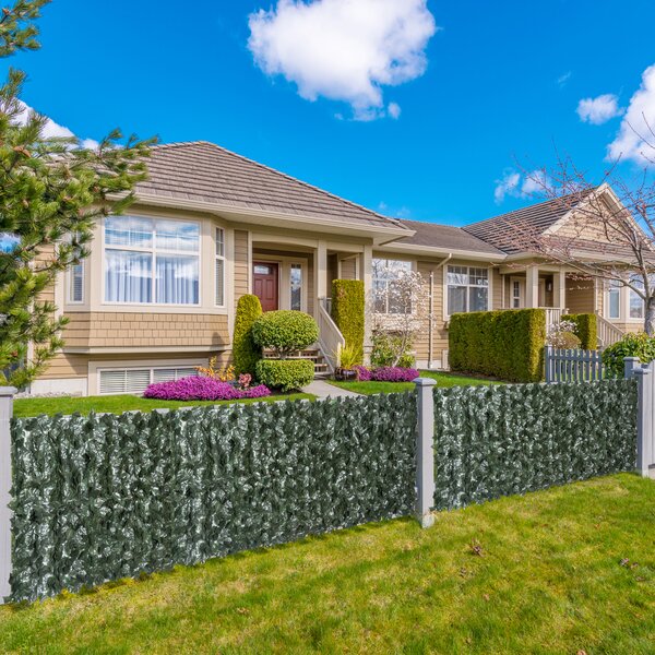 Outsunny Gard Viu Artificial pentru Balcon și Grădină din PE Anti-UV, 240x100 cm, Verde Închis | Aosom Romania