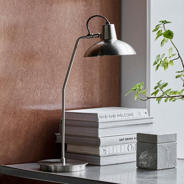Lampă de masă House Doctor, Desk, Metalic, Camera de zi, Metal, Design