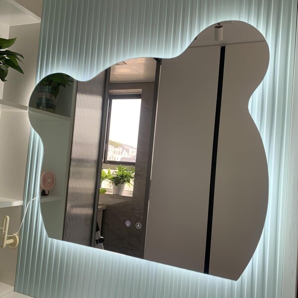 Oglindă de baie cu iluminare LED și funcție anti-ceață Solaria
