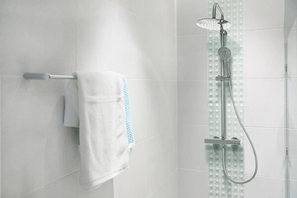Invena Musta, baterie termostatica de dus cu coloana de dus, crom lucios, INV-AU-84-001-X