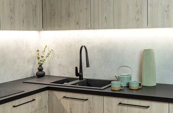 Laveo Barbados, chiuvetă din granit cu 1,5 camere 1000x480x185 mm, negru cu pete, LAV-SBB_731T