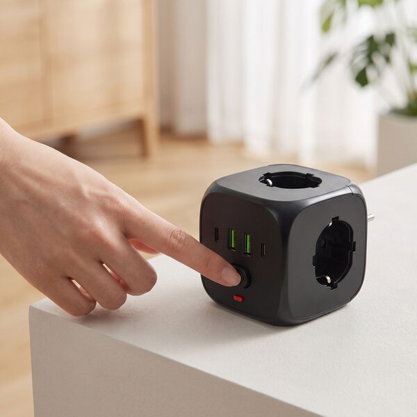 Toolight Toolight, JNH019, prelungitor 7 în 1, 3 prize + 2× USB-A + 2× USB-C, negru, OSW-56304
