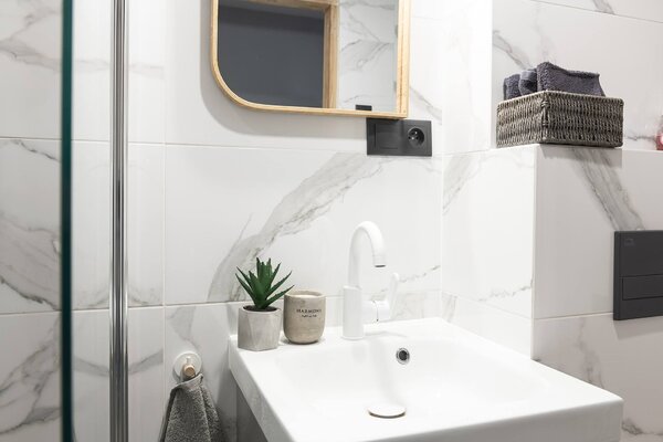 Kuchinox Dima, baterie pentru lavoar cu pipa pivotanta in forma de U, alb mat, LAV-BQD_628D