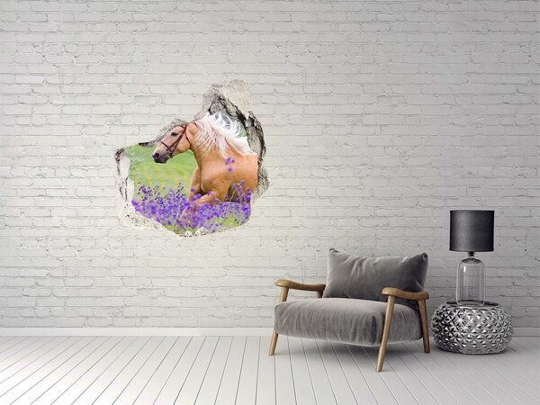 Autocolant gaură 3D Un cal într-un câmp de lavandă