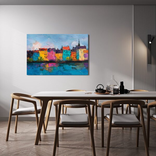 Tablou case multicolore lângă râu