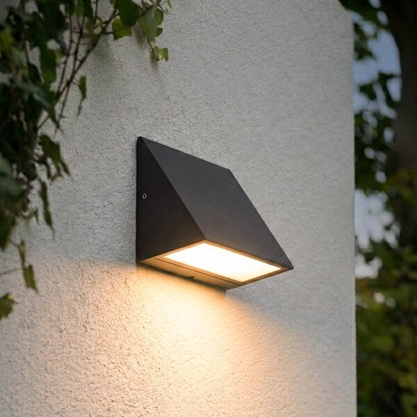 Lindby LED-Aparec de iluminat exterior Triava, negru, aluminiu, IP65, Negru, Aluminiu, Modern