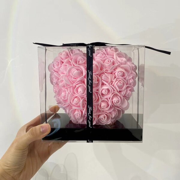 Inimă cu trandafir etern în cutie decorativă - 15 cm - roz