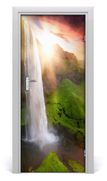 Autocolante pentru usi peisaje cascada
