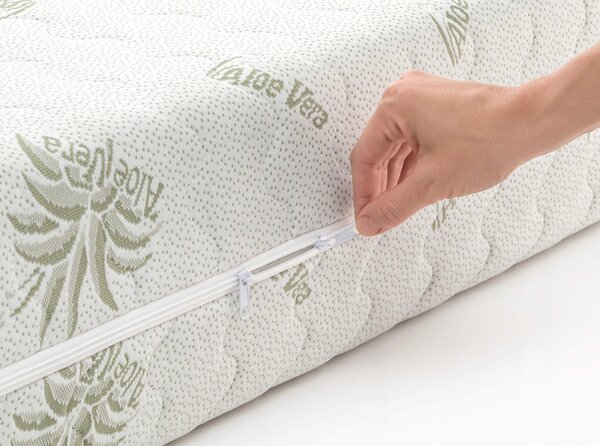 Saltea cu arcuri împachetate Queemi 80x200