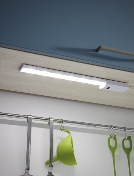 Corp de iluminat LED cu senzor pentru mobilier de bucătărie TEYA LED/8,1W/230V Eglo 96081
