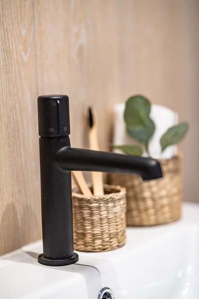 Laveo Pretto, baterie chiuveta h-192 cu dop de scurgere ClickClack, negru mat, LAV-BAO_722D