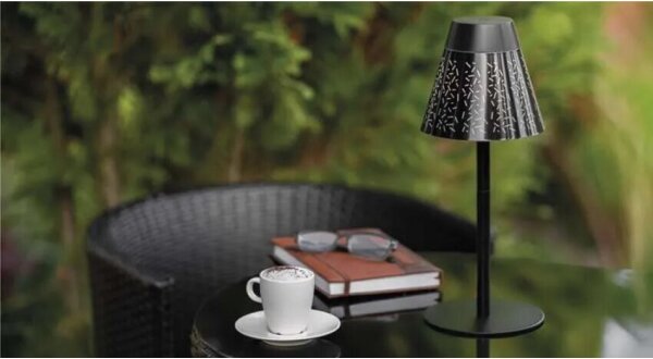 Lampă LED reîncărcabilă dimabilă de masă de exterior LED/4,2W/5V 2200mAh IP44