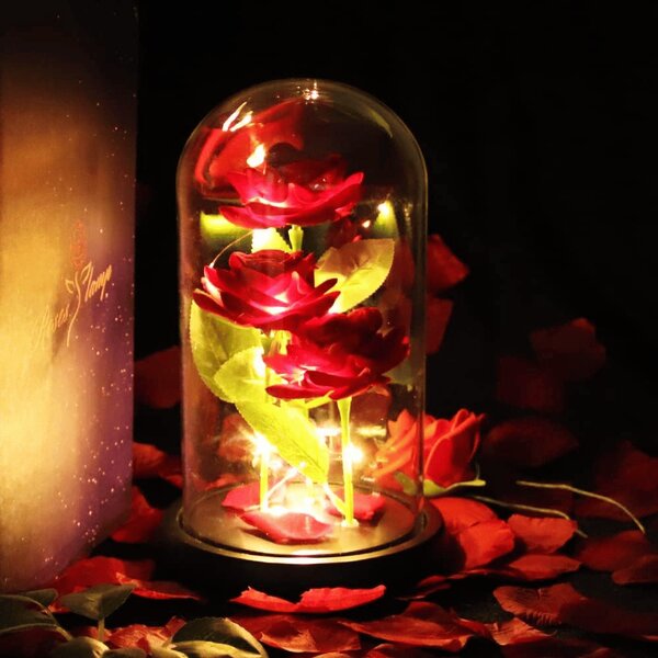 Trandafir veșnic sub cupolă cu LED – Roșu/auriu – fluture, 1 trandafir LOVE05