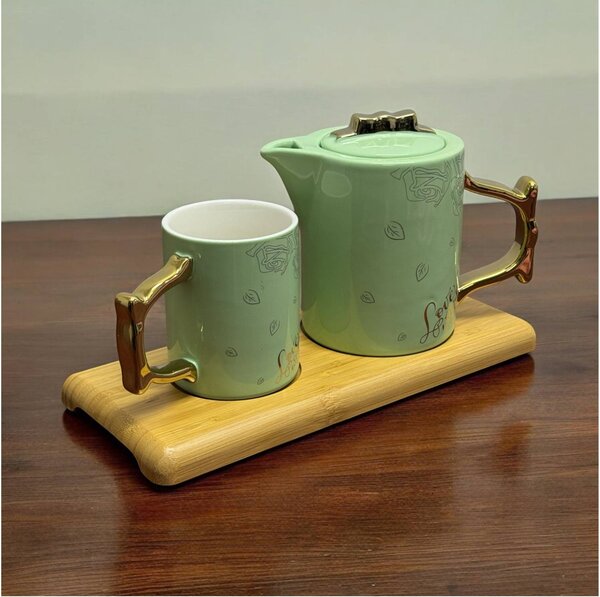 Set Ceainic 500 ml si Cana 230 ml Portelan LOVE WINS, tava bambus 12x28 cm, Verde