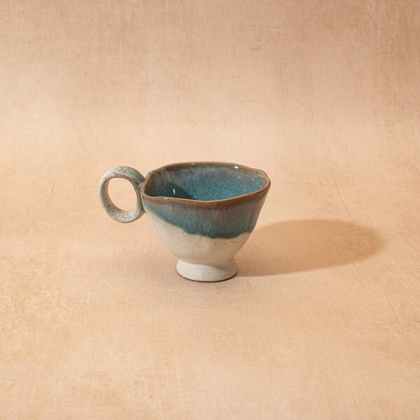 Ceașcă turcoaz din ceramică Colette – Sass & Belle