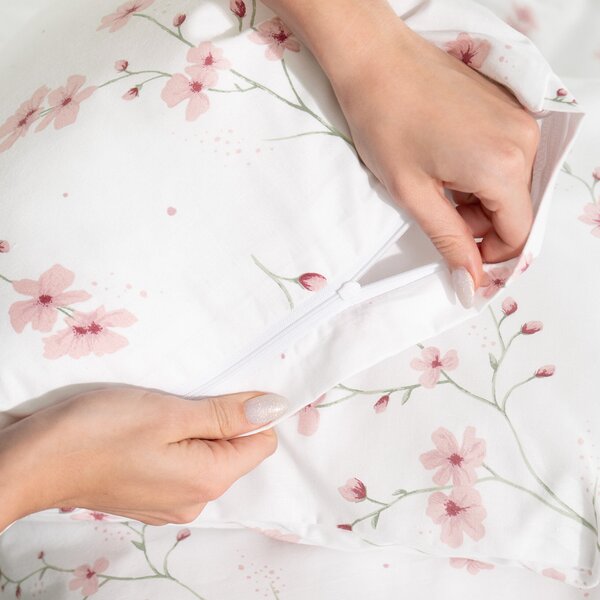 Goldea lenjerie de pat din 100% bumbac duo - sakura înflorită cu roz pudră 200 x 220 și 2buc 50 x 70 cm