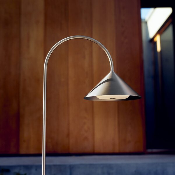 FRANDSEN Lampă LED cu țeapă Grasp, oțel inoxidabil, 82 cm, IP44, reglabil, Metalic, Oțel inoxidabil, Design