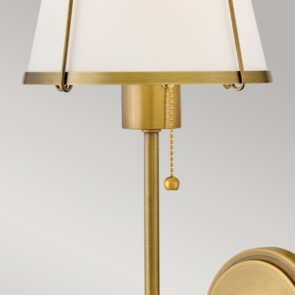 Lampă de perete Hinkley HK-CLARKE1-DBR-OW CLARKE 1xE27/40W/230V alamă/alb