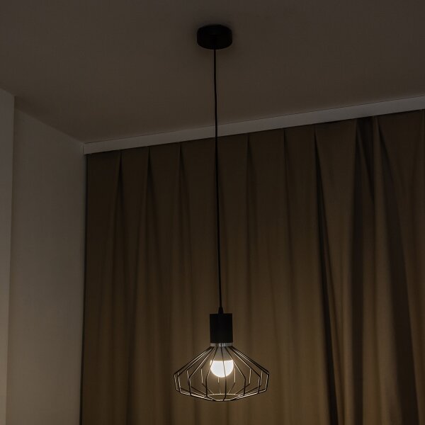Lampă suspendată pe cablu SOLANO 1xE27/15W/230V negru/crom lucios