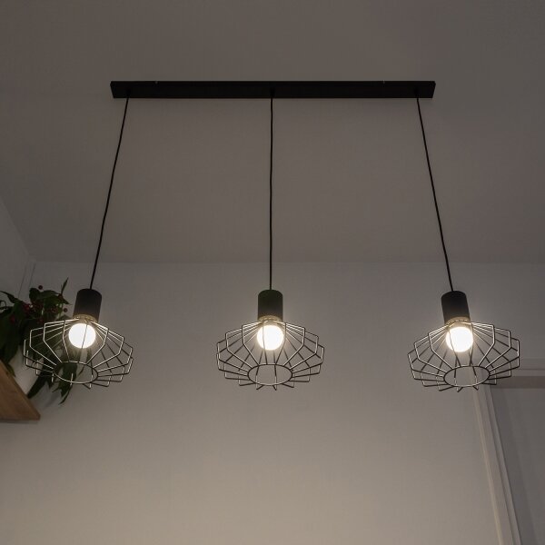 Lustră suspendată cu cablu SOLANO 3xE27/15W/230V negru/auriu
