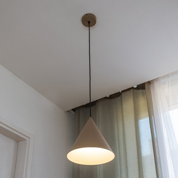 Lustră suspendată pe cablu ETNA II, 1xE27/15W/230V, diametru 25 cm, bej