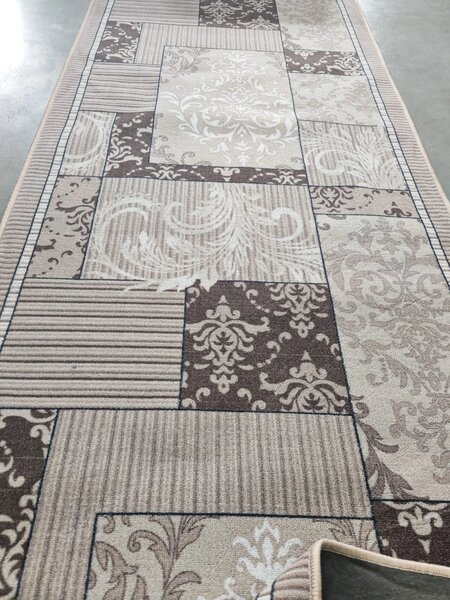 Traversa ZARRA 00744, Model Patchwork Imprimat, Tesatura Plata, Latime 0.6m, Marime 60 x 200 cm, Gri, Bej, Maro, Festonata / Surfilata / Tivita