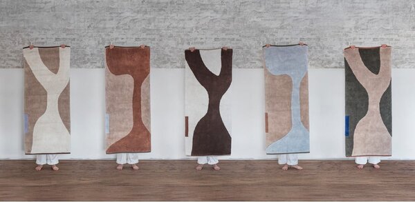 Covor alb/maro lavabil din bumbac 50x80 cm Figura – Mette Ditmer Denmark