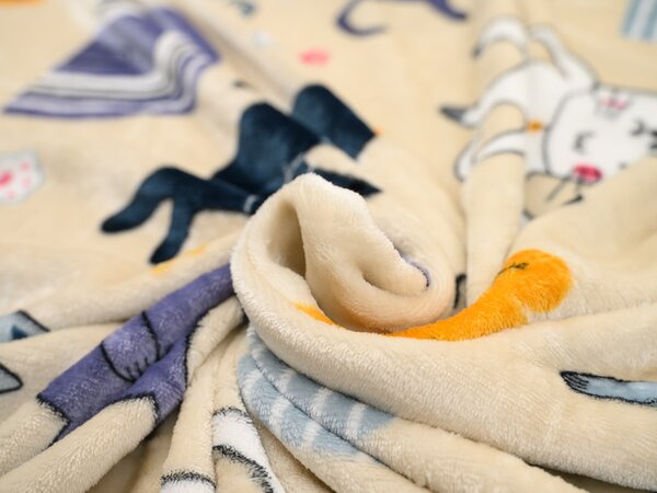 Lenjerie din microplush PURRSLEEP bej Dimensiunile lenjeriei: 70 x 90 cm | 140 x 220 cm