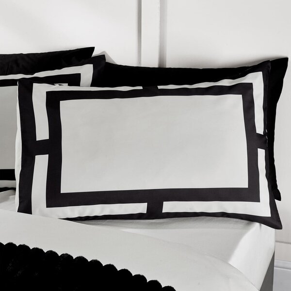 Lenjerie de pat alb-negru pentru pat dublu 200x200 cm Mono Panel – Catherine Lansfield
