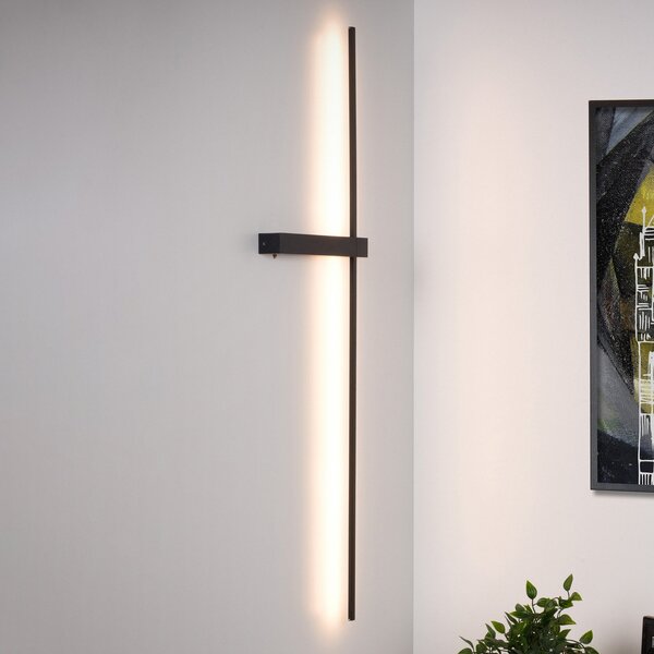 Lucide Aplică de perete cu LED Segin, înălțime 90 cm, 10W, negru, aluminiu, Negru, Camera de zi / sufragerie, Aluminiu, Modern