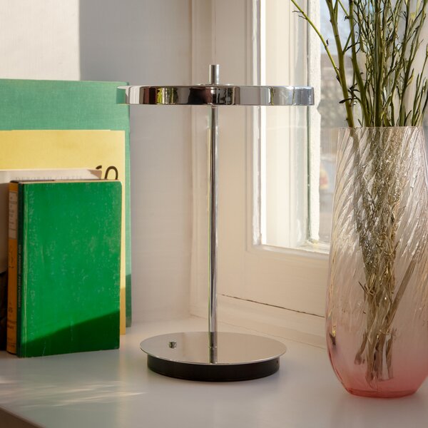 UMAGE Lampă de masă LED reîncărcabilă Asteria Move, oțel lustruit, 31 cm, reglabil, Metalic, Camera de zi / sufragerie, Metal, Design