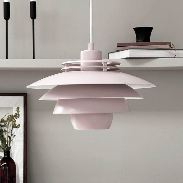 Dyberg Larsen Lampă suspendată Ejka mini, roz, Ø 30 cm, metal, reglabil, Roz / Rosé, Camera de zi / sufragerie, Metal, Design