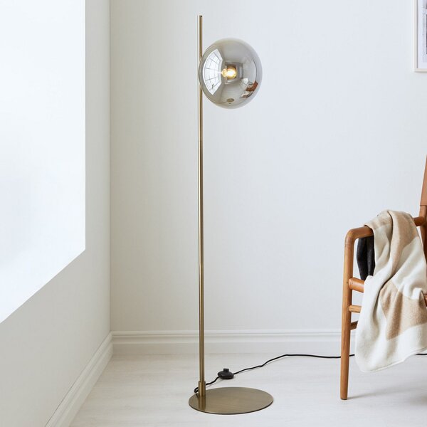 Markslöjd Lampadar Dione, alamă/gri fumuriu, sticlă, fier, Auriu / Alamă, Camera de zi / sufragerie, Metal