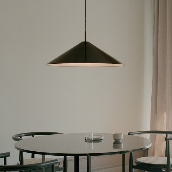 New Works Lampă suspendată LED Brolly, Ø 70 cm, negru, aluminiu, reglabil, Negru, Camera de zi / sufragerie, Aluminiu, Design