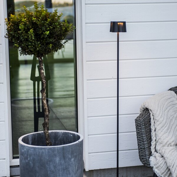 Konstsmide Nice Lampadar LED reîncărcabil, negru, aluminiu, IP54, dimabil, CCT, reglabil, Negru, Aluminiu, Modern